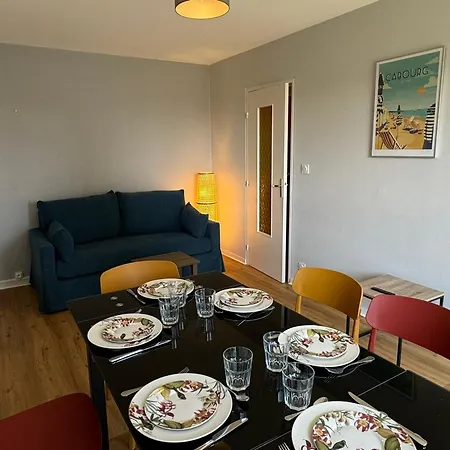 Apartman Cabourg: Bel 3 Pieces Vue Mer, 2 Balcons, Animaux Admis - Fr-1-487-370 Cabourg