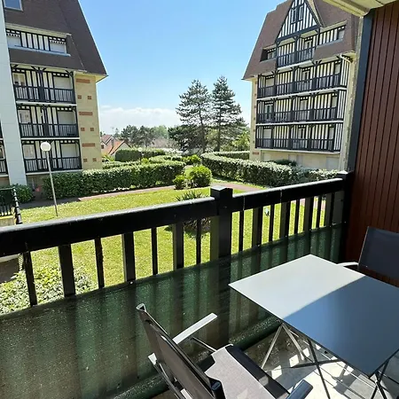 Apartamento Cabourg: Bel 3 Pieces Vue Mer, 2 Balcons, Animaux Admis - Fr-1-487-370 Cabourg